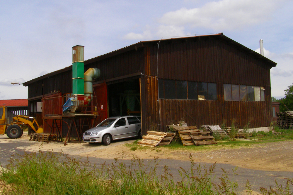 Výroba a prodej dřevěných briket